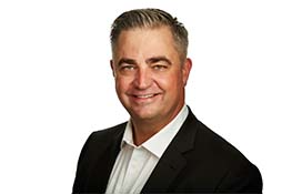 Headshot of Darren Devine Financial Planner helping clients in Ontario